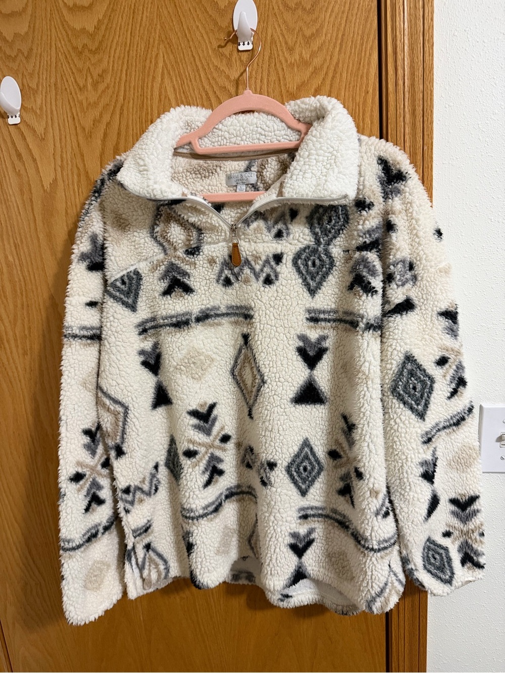 Cream Sherpa Teddy Jacket with Black & Gray Aztec Print